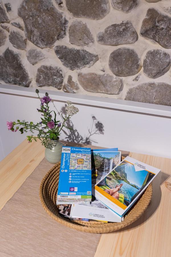 B&B Maisonnel Saint-Bonnet-en-Champsaur Εξωτερικό φωτογραφία